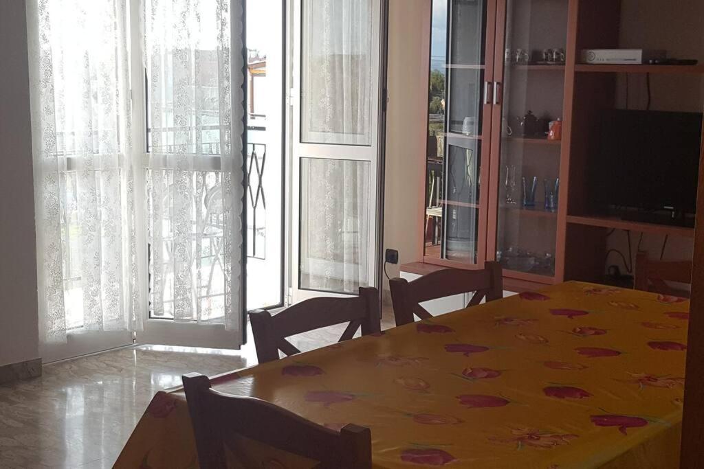 Appartement Albenga Sul Mare Famiglie Ed Amici Fino 10 Posti Extérieur photo