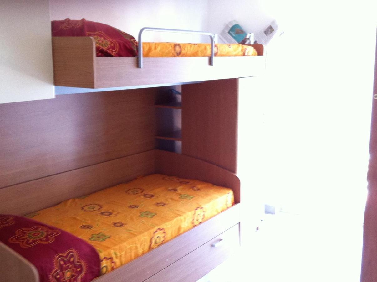 Appartement Albenga Sul Mare Famiglie Ed Amici Fino 10 Posti Extérieur photo